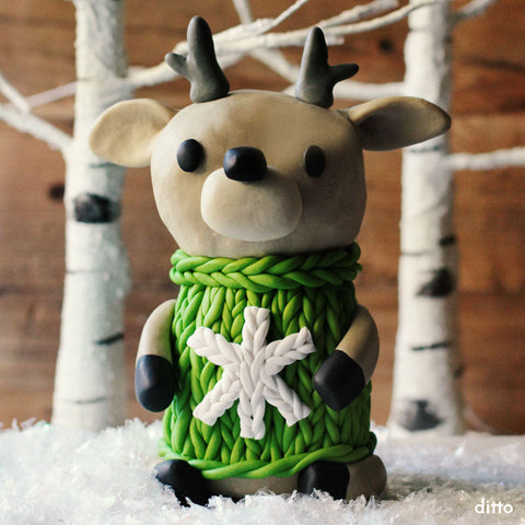Sculpt & Bake: Colossal Cutie Cozy Deer in a Sweater Kit