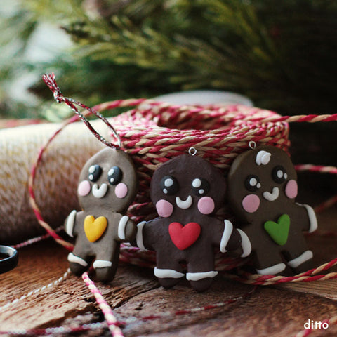 Sculpt & Bake: Gingerbread Family Ornament Kit